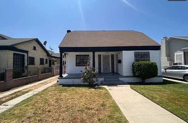 Foto del edificio - 4249 S Budlong Ave