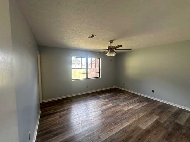 Foto del edificio - 1012 Windview Pl