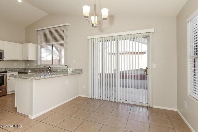 Building Photo - 4388 E Hartford Ave