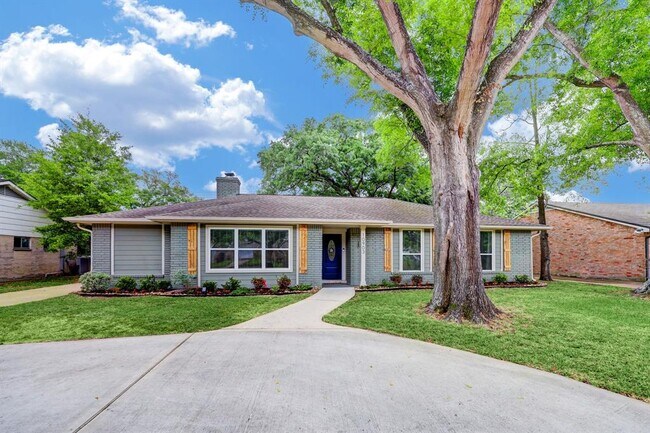 Foto del edificio - 10903 Hillcroft St