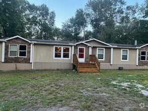 Building Photo - 10754 Lake Shore Dr