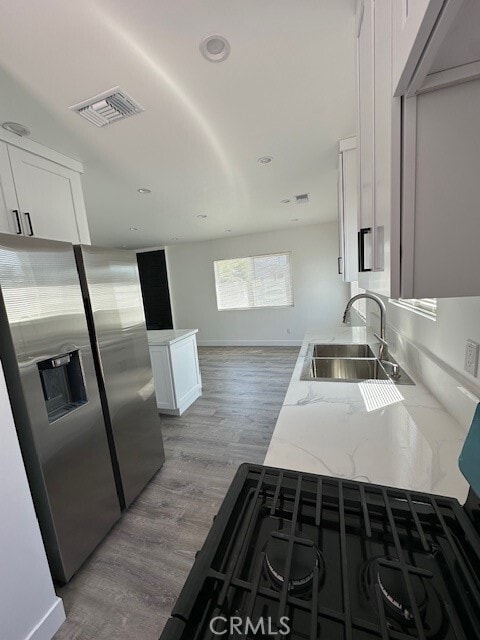 Foto del edificio - 8253 Morse Ave