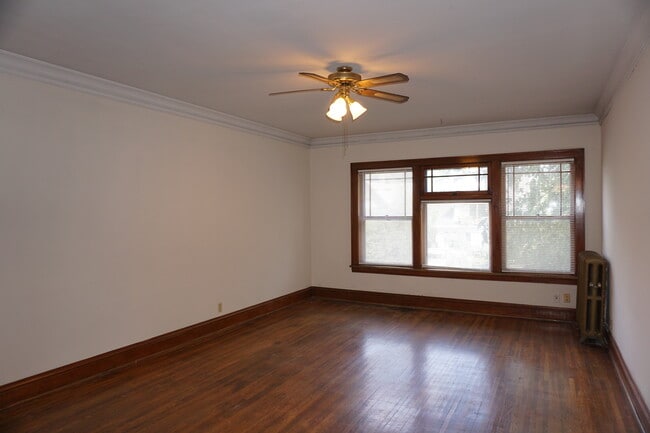 Building Photo - Nicollet Ave