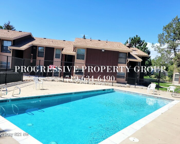 Primary Photo - Lovely 2 Bed Condo in Central Colorado Spr...