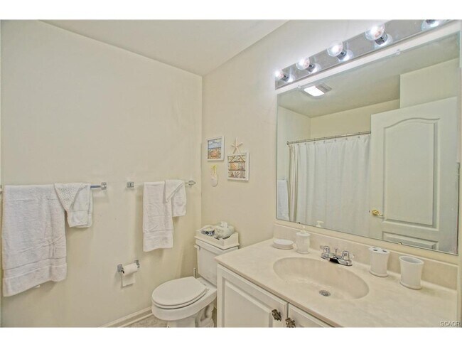 Full Bath #3 - 17287 Queen Anne Way