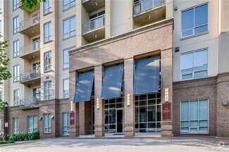 Building Photo - 711 Cosmopolitan Dr NE