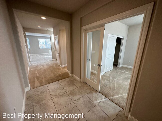 Foto del edificio - 5 br, 4 bath House - 264 Mabel Josephine Dr