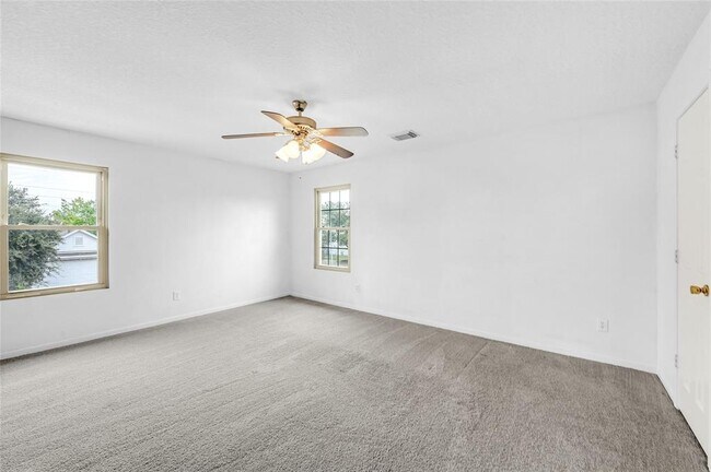 Building Photo - 19551 Hickory Meadow Ln