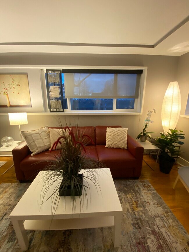 Living Room - 70 S Cherokee St