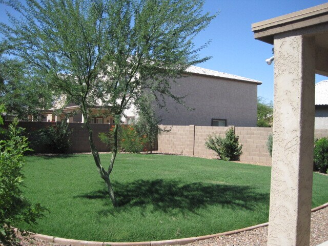 Foto del edificio - 28820 N Spur Dr