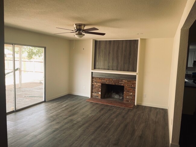 Building Photo - 21101 Neuralia Rd