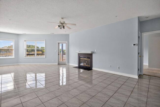 Photo - Salt Ponds House