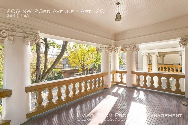 Building Photo - 209 NW 23rd Ave