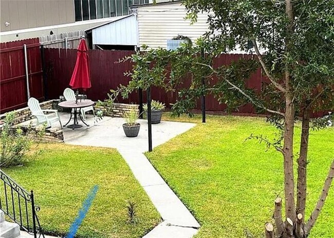 Foto del edificio - 333 Betz Ave