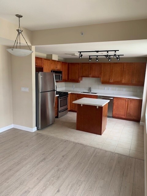 Foto del edificio - 1240 India St