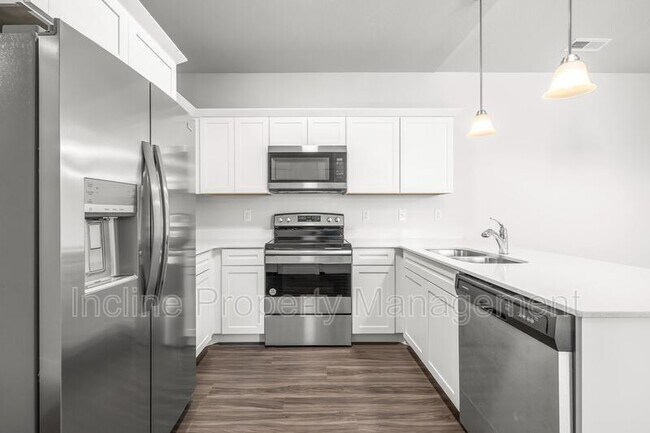 Building Photo - 1454 N 3830 W