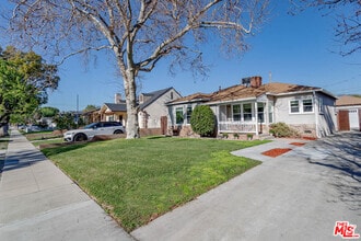 Building Photo - 306 N Lomita St