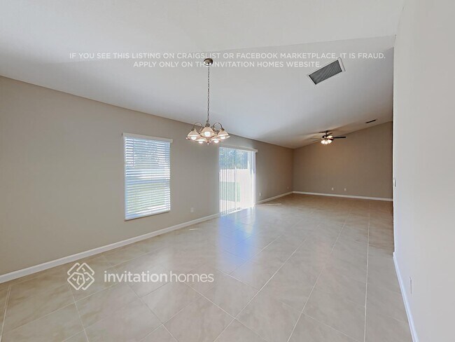 Foto del edificio - 268 NW Bayshore Blvd