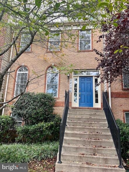 Foto del edificio - 22106 Fair Garden Ln