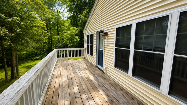 Building Photo - 58 Brookside Dr