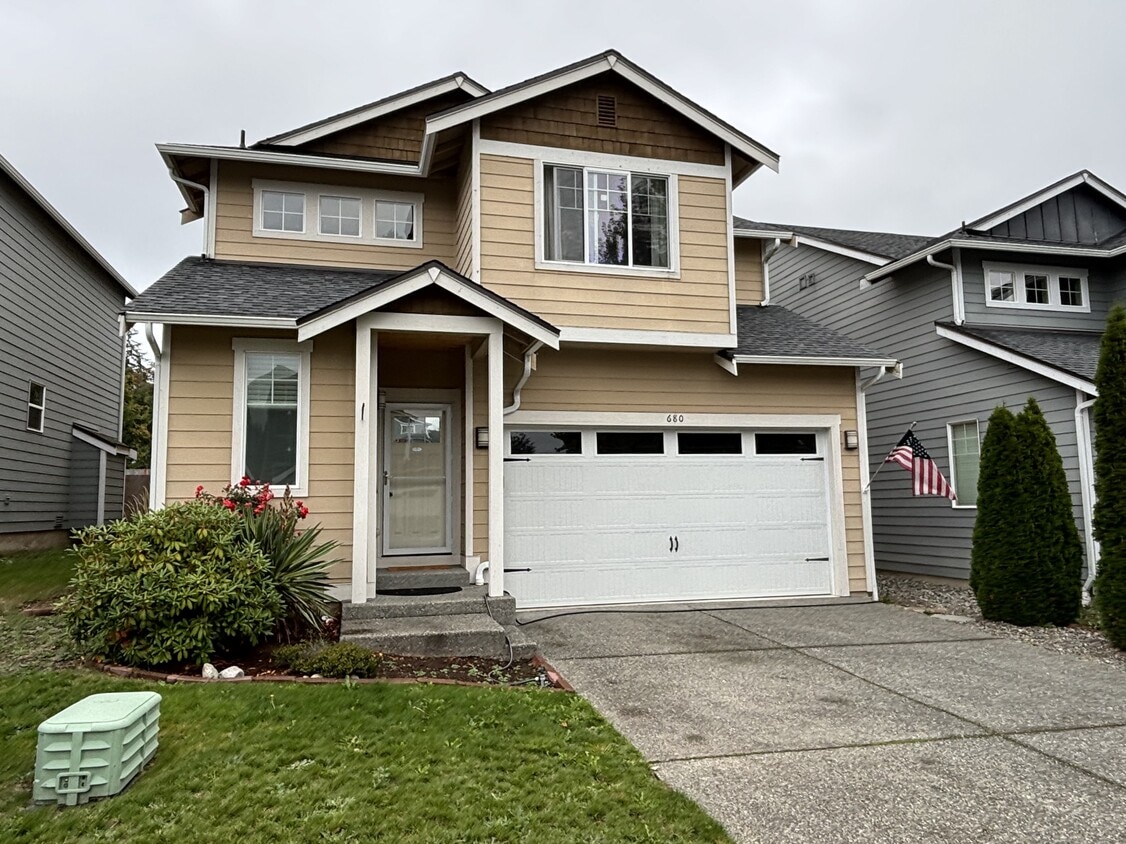 Photo - 680 NE Nantucket St (Bremerton, WA)