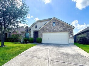 Building Photo - 10007 Red Tamarack Ln