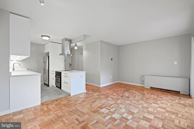 Foto del edificio - 4600 Connecticut Ave NW