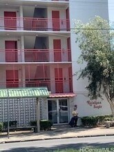 Building Photo - 1670 Kalakaua Ave