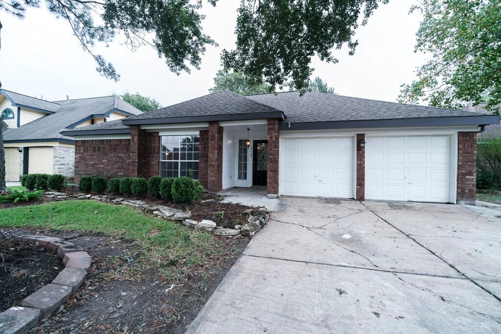 Foto principal - 2314 Pebbledowne Cir