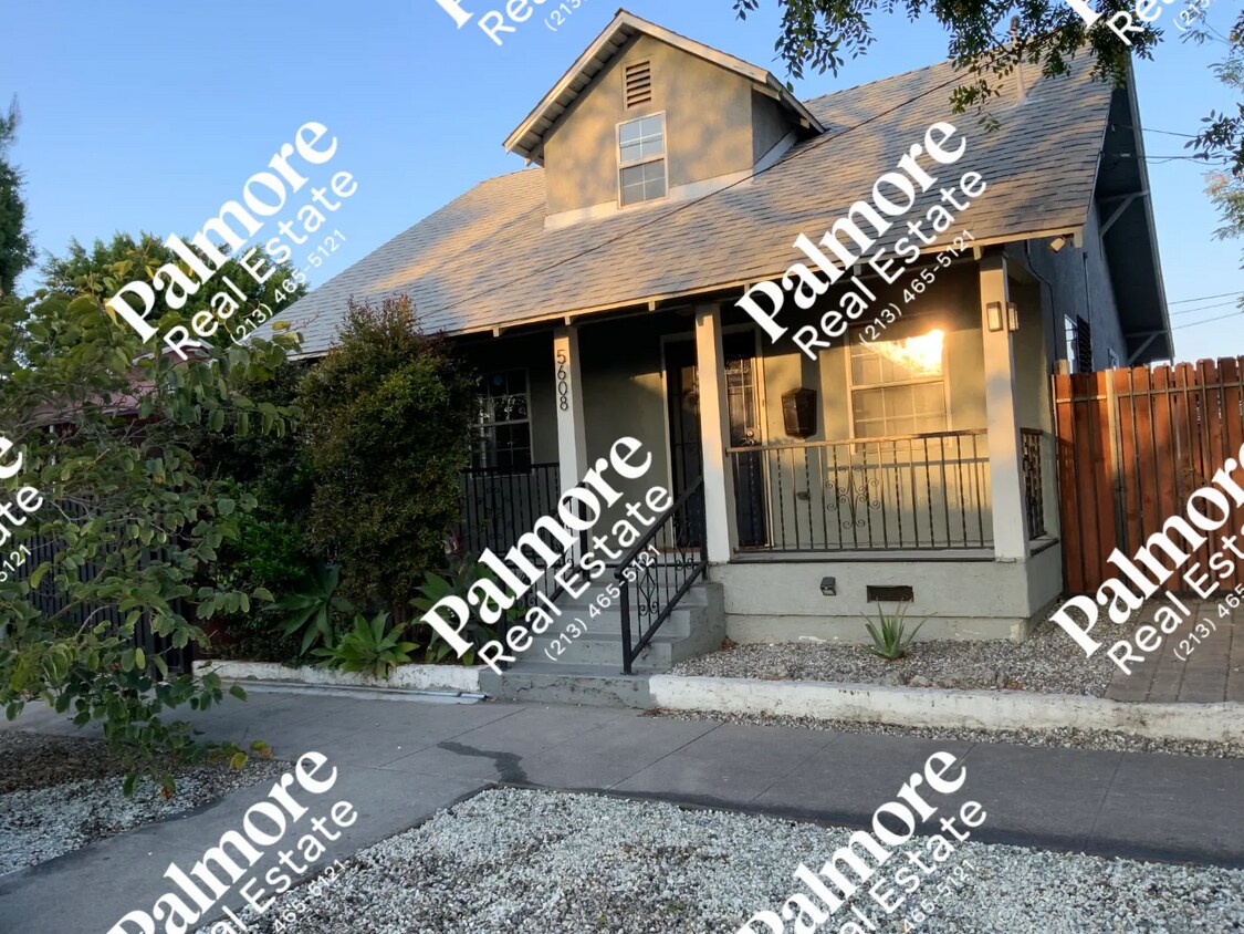 Foto principal - 5608 Naomi Ave