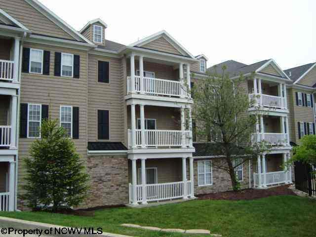 Primary Photo - 2536 Suncrest Vlg