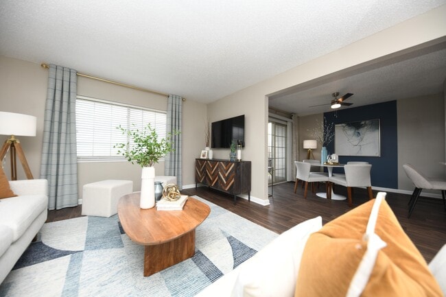 Spacious living room with hardwood-style flooring - Views of Brentwood