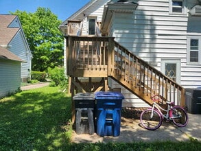 Building Photo - 143 Brockway Ave