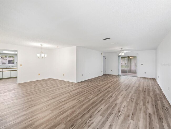 Foto del edificio - 10371 SE 176th St