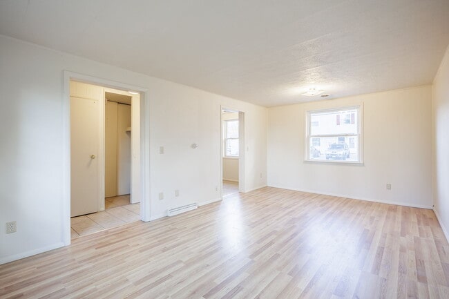 Foto del edificio - 168 Sackett Rd