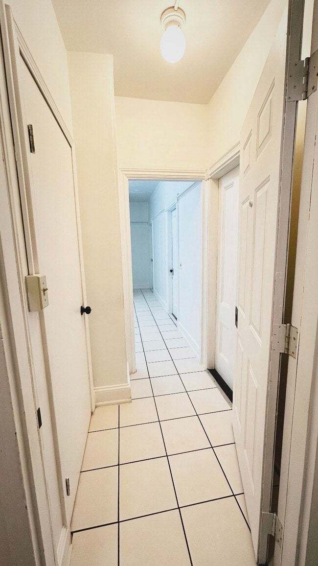 Foyer with larger coat closet - 273 Jastram St
