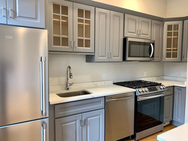 Foto del edificio - 354 Marlborough St