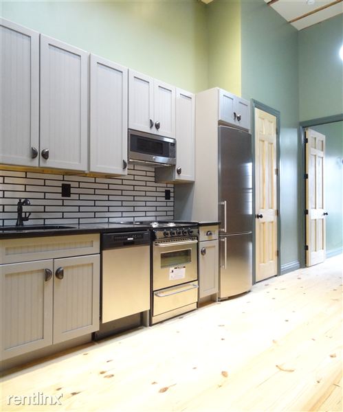 Building Photo - 210 Saint Nicholas Ave