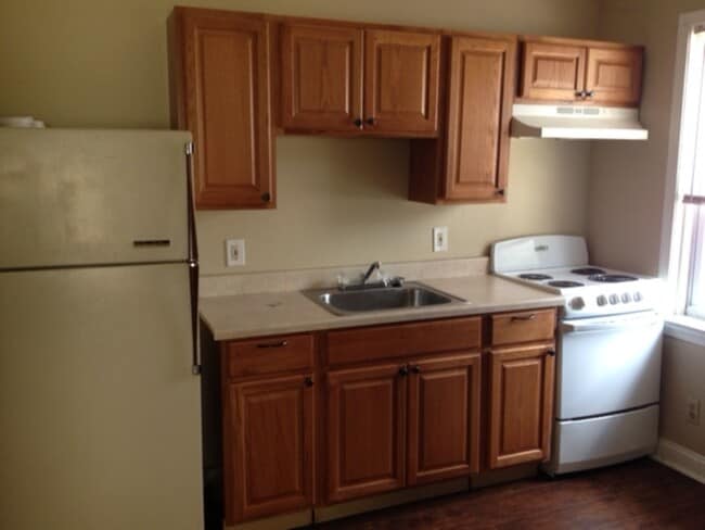 Photo - 1901 W 8th St Apartment