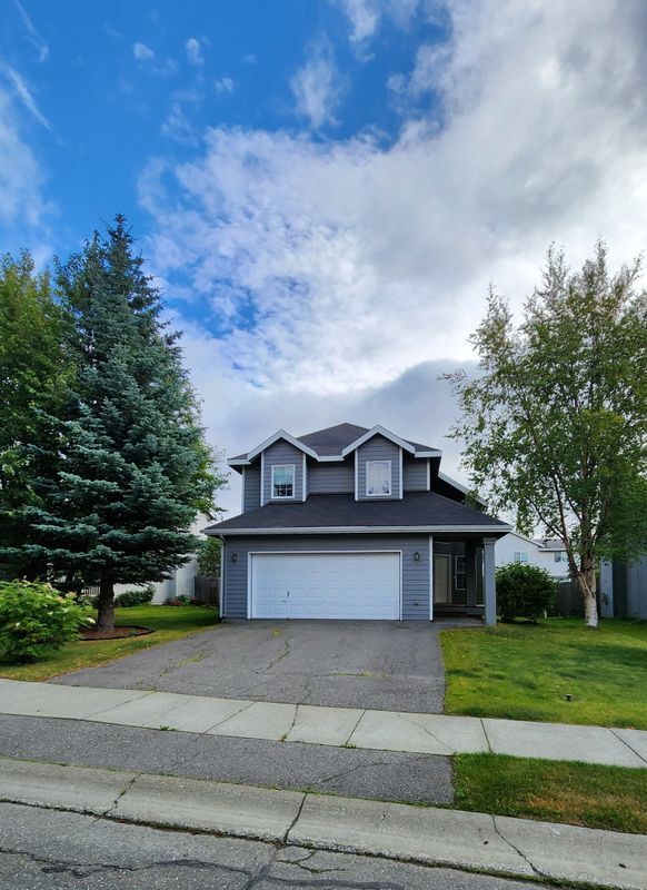 Foto principal - 2645 Maritime Loop