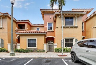 Building Photo - 4927 N Harbor Isles Dr