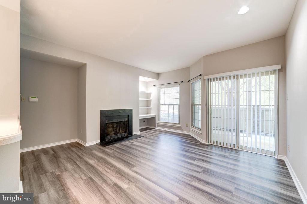 Primary Photo - 3903 Penderview Dr