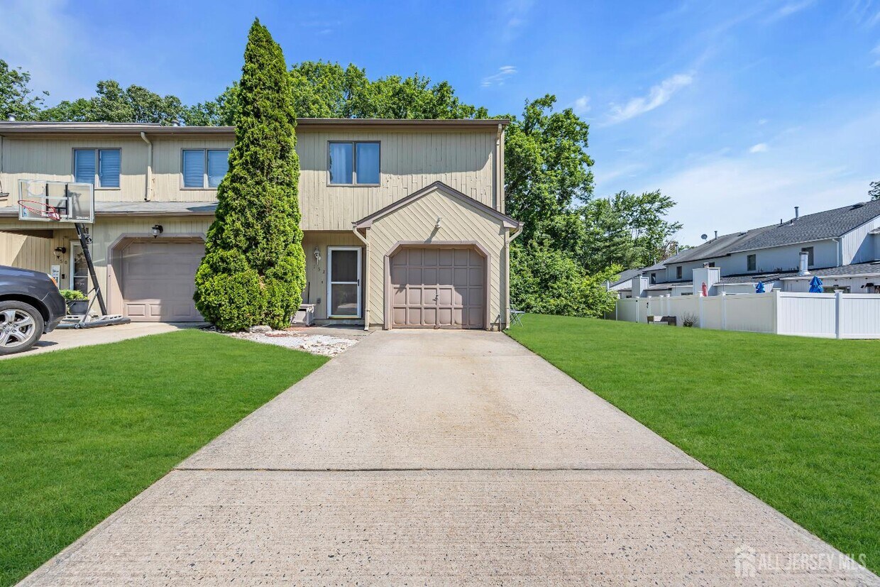 Foto principal - 152 Redpine Loop