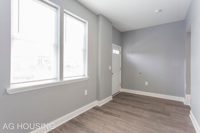Building Photo - 3 br, 1.5 bath House - 5703 Warrington Ave