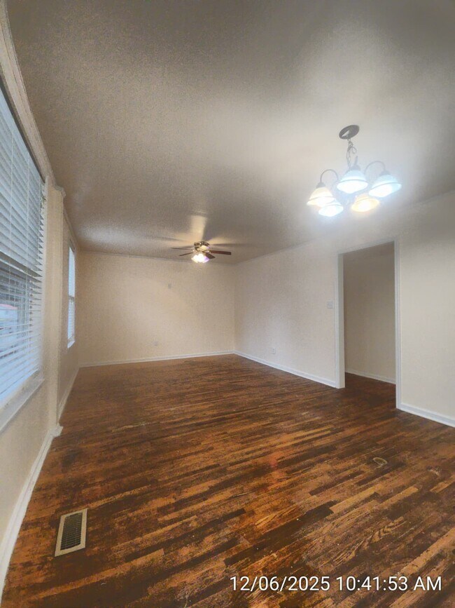 Foto del edificio - 2149 Texas Ave