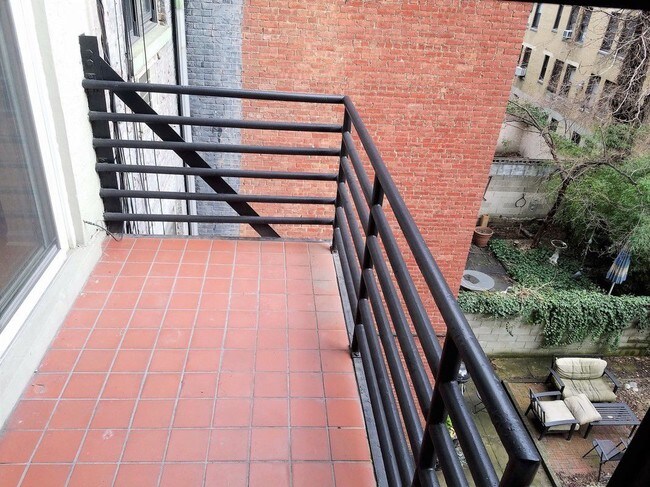 Foto del edificio - 160 W 75th St
