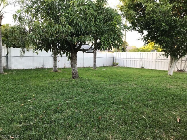 Foto del edificio - 1936 SE 8th Ave