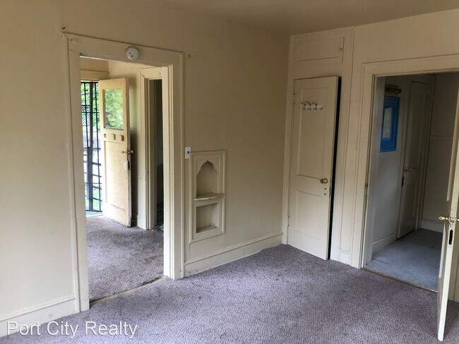 Building Photo - 1 br, 1 bath House - 2610 1/2 Emery St.