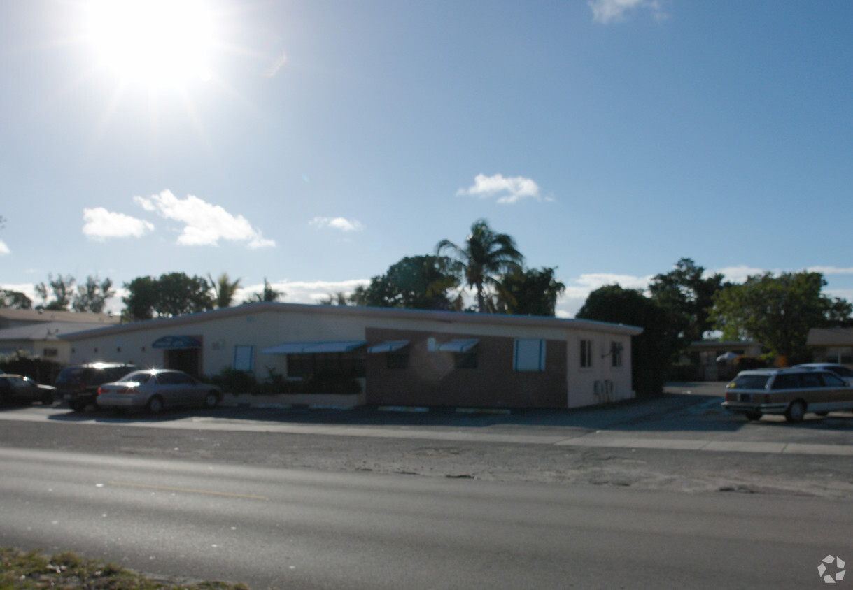 Building Photo - The Dorian