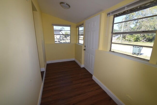 Foto del edificio - 2603 Booker St